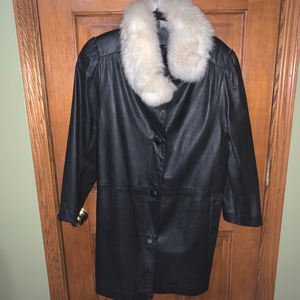 Leathercraft Process Black button down coat